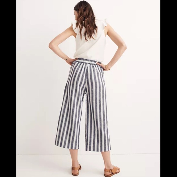 Madewell Linen Huston Pull-on Crop Pant in Stripes - Picture 4 of 10
